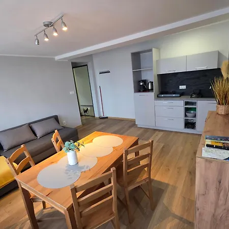8 Apartman